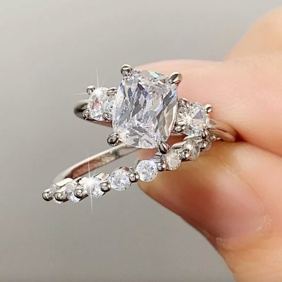 NEW 18k White Gold Diamond Ring Band Set of 2 Rings - Picture 4 of 5